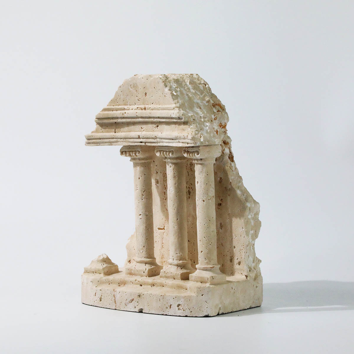 Art Craft Club - European Natural Yellow Hole Marble Crafts